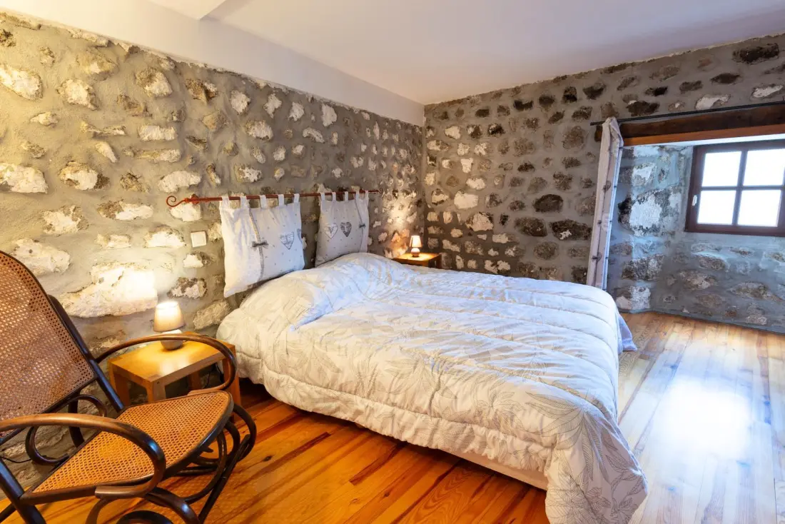 Gîte de France Au p'tit bliss d'aubrac 5/7 Personen 3 Ohren