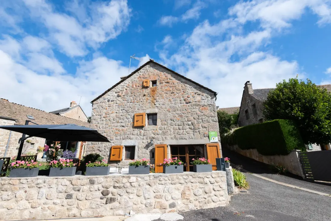 Gîte de France Au p'tit bliss d'aubrac 5/7 Personen 3 Ohren