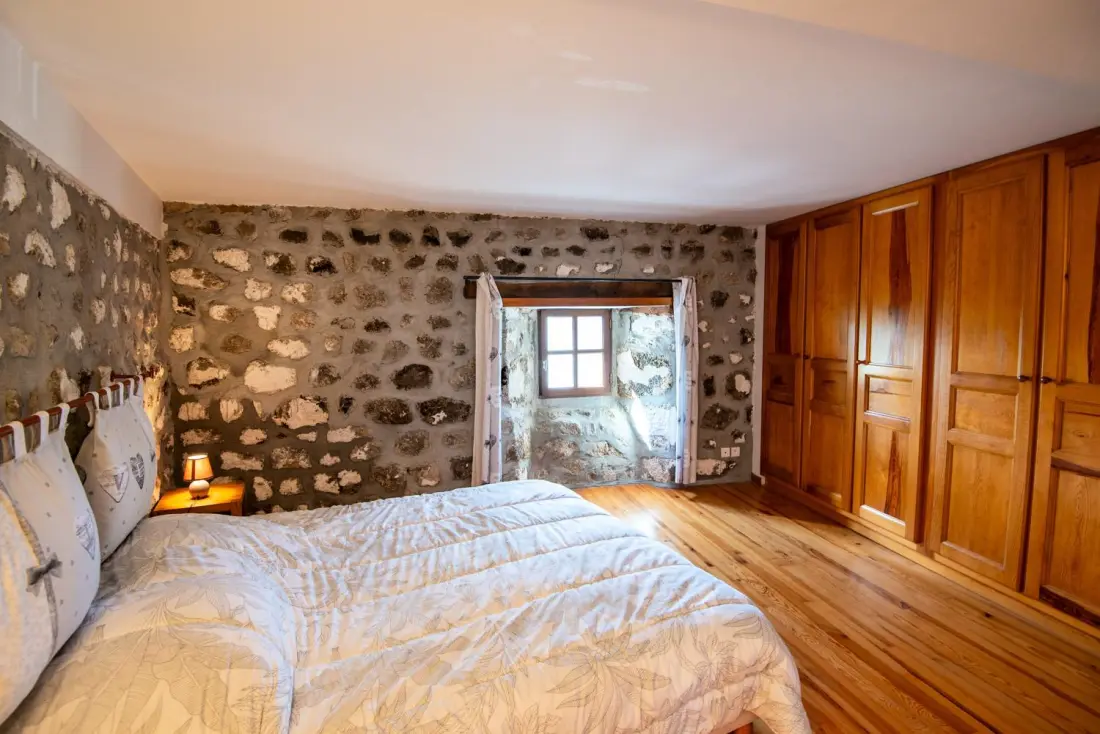 Gîte de France Au p'tit bliss d'aubrac 5/7 Personen 3 Ohren