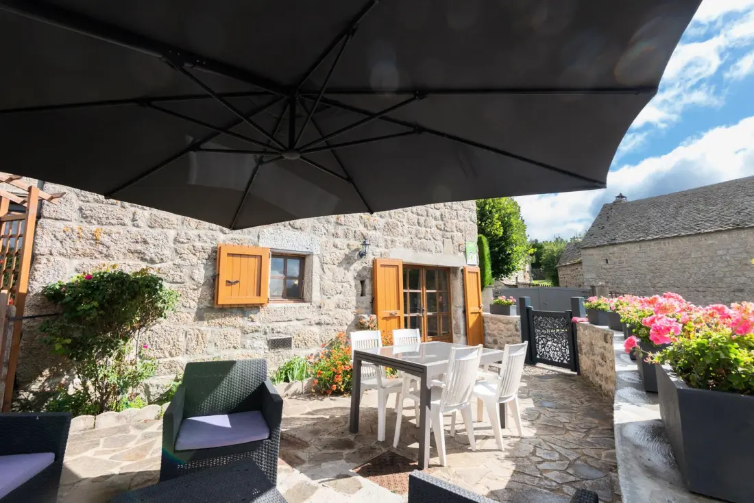 Gîte de France Au p'tit bliss d'aubrac 5/7 Personen 3 Ohren