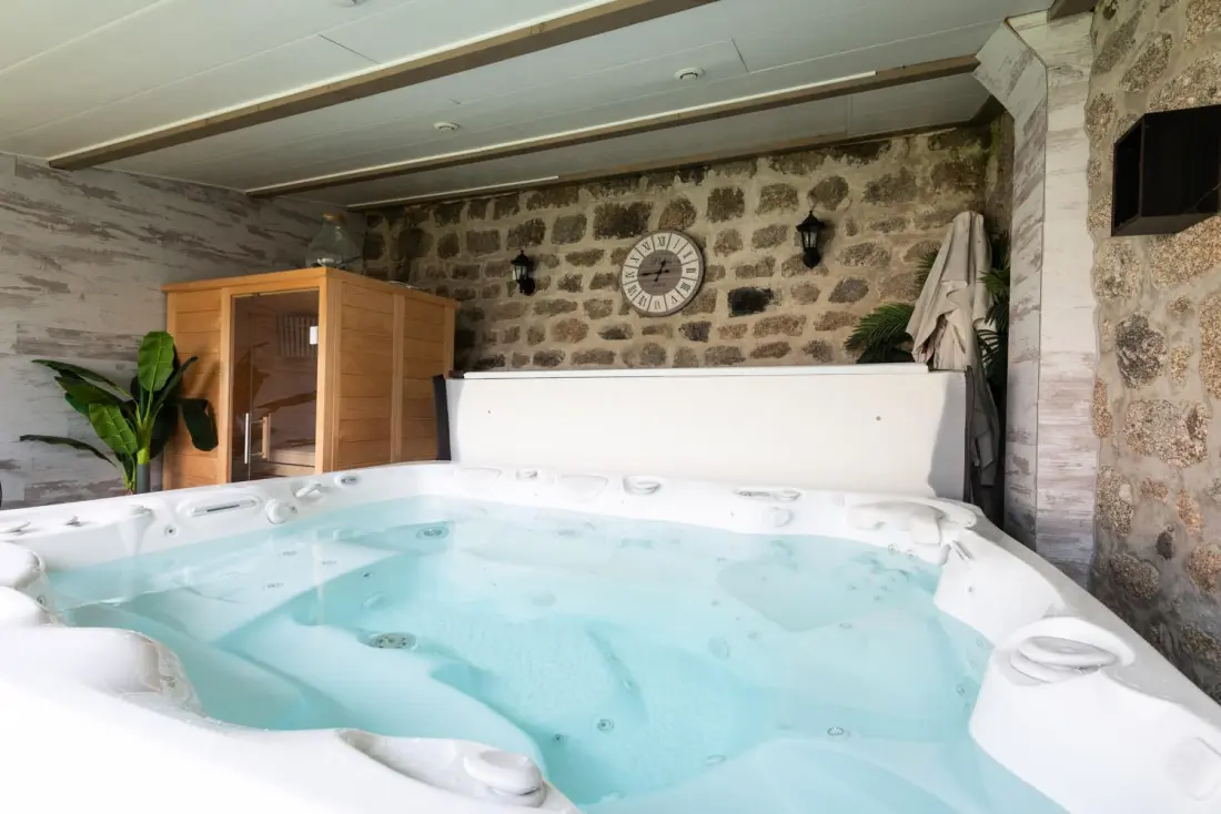 Gîte de France Au p'tit bliss d'aubrac 5/7 Personen 3 Ohren
