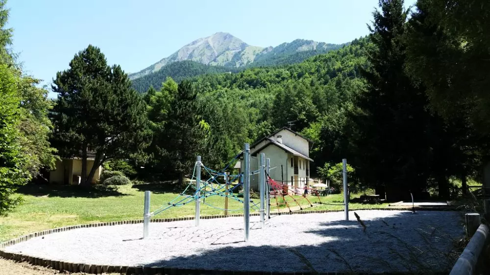 VVF Saint-Léger-les -Mélèzes 3 Stars★★★