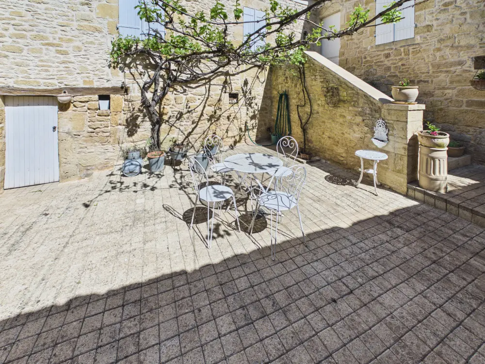Maison à Saint Leon sur Vezere