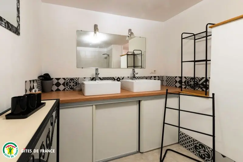 Gîte de France Die kleine Hütte von Saint-Leonard 3 Ohren