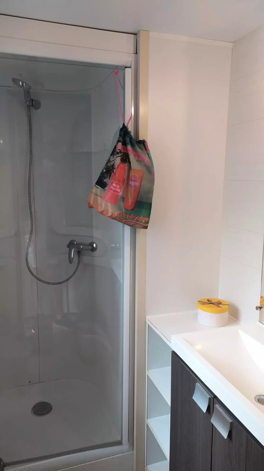 Kwiat Kempingi La Rivière 3 Gwiazdy★★★ 3 Gwiazdy★★★ 3 Gwiazdy★★★