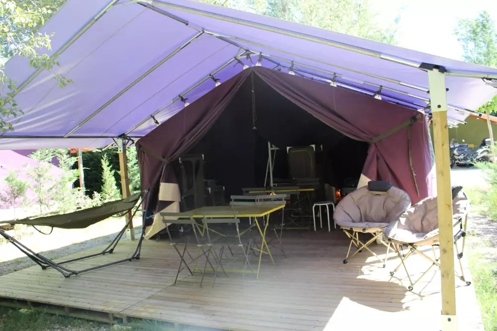 Kwiat Kempingi La Rivière 3 Gwiazdy★★★ 3 Gwiazdy★★★ 3 Gwiazdy★★★