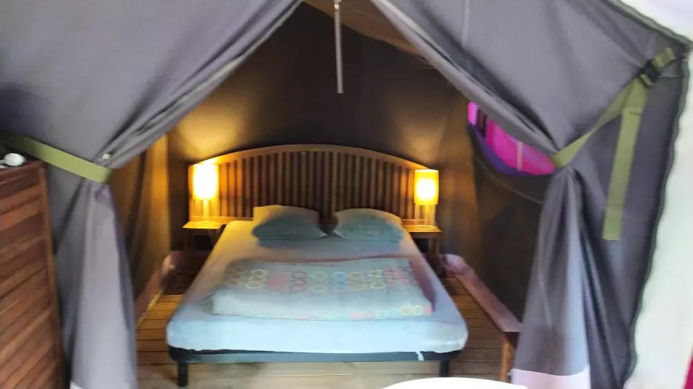 Kwiat Kempingi La Rivière 3 Gwiazdy★★★ 3 Gwiazdy★★★ 3 Gwiazdy★★★