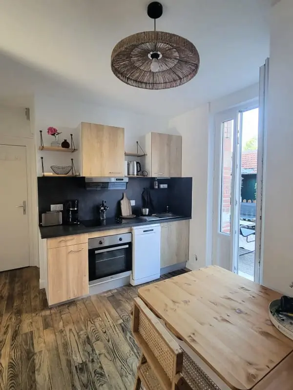 Appartement Avec Terrasse à Paramé