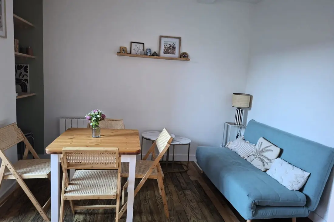 Appartement Avec Terrasse à Paramé