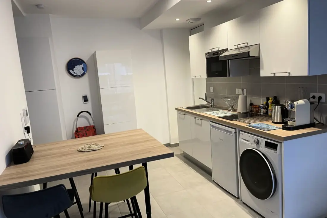 Cosy T2 With Balcony Near The Sea