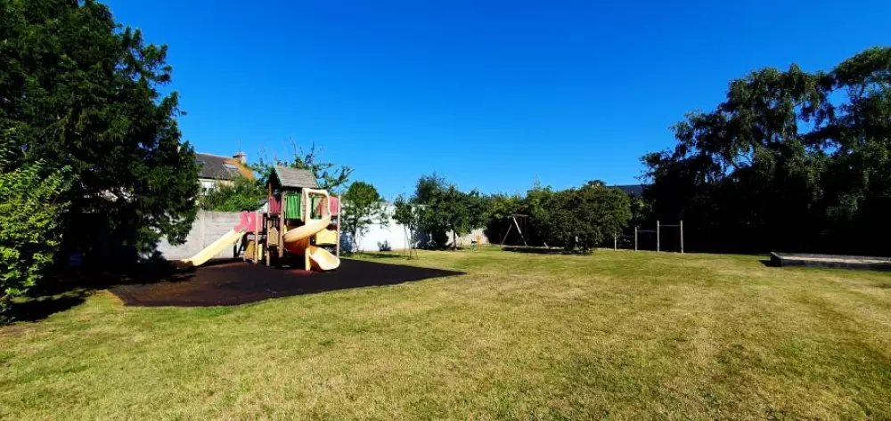 Le Castel i dwór Beaumaris