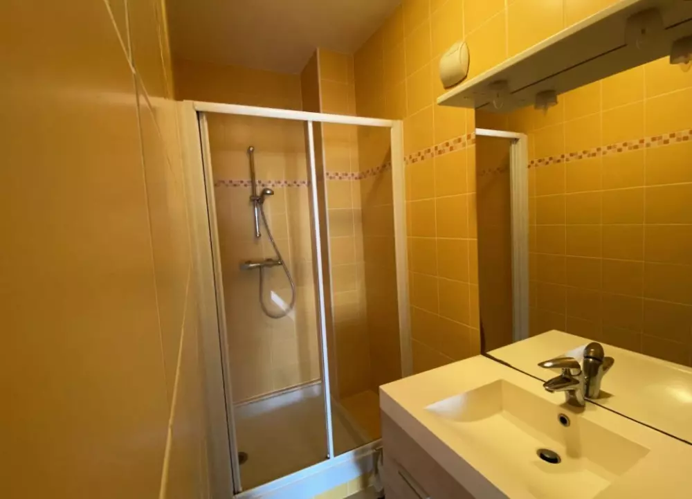 Le Castel i dwór Beaumaris