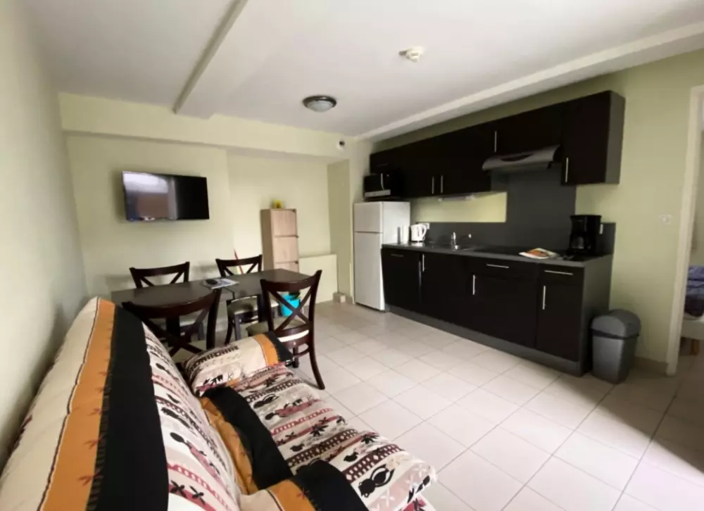 Le Castel i dwór Beaumaris