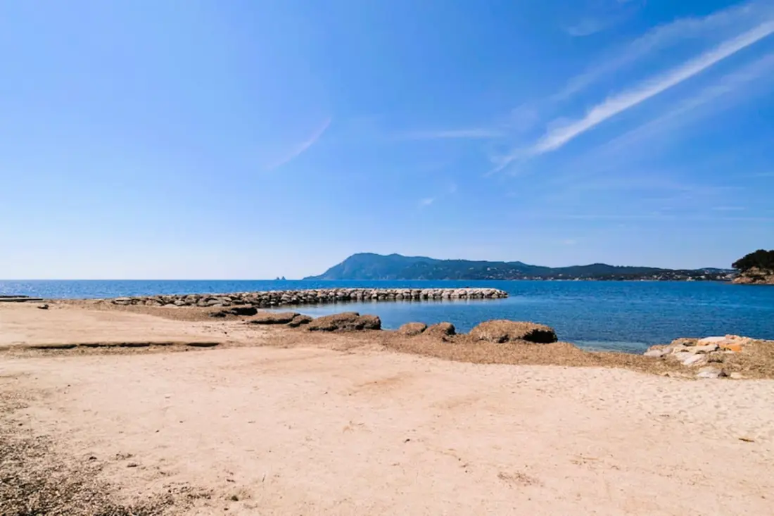 Appartamento con Loggia a 300m De La Plage