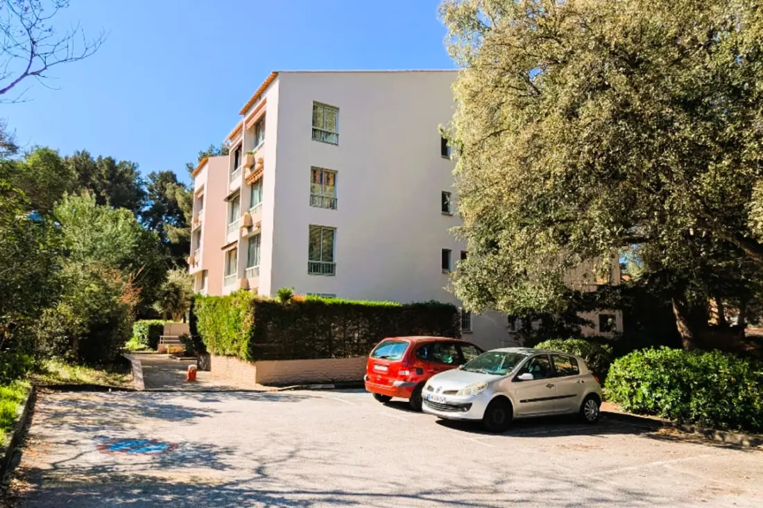Appartamento con Loggia a 300m De La Plage
