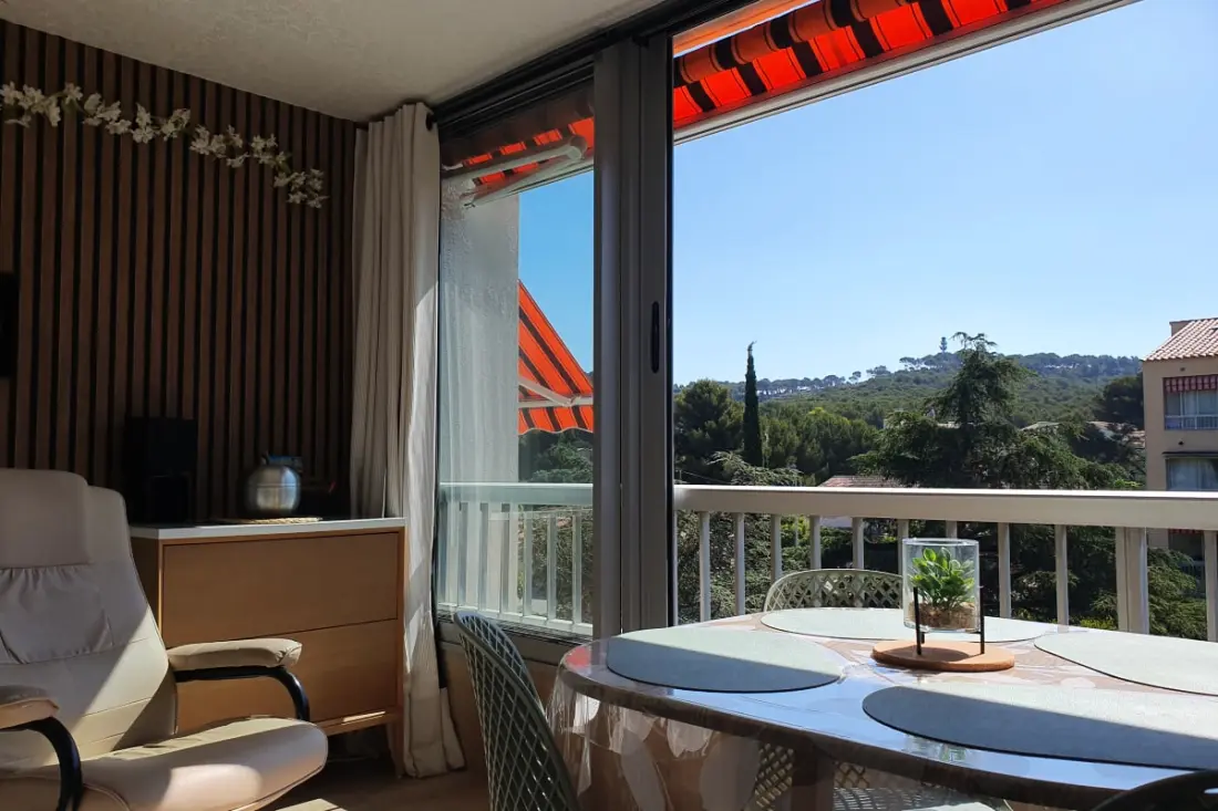 Appartamento con Loggia a 300m De La Plage