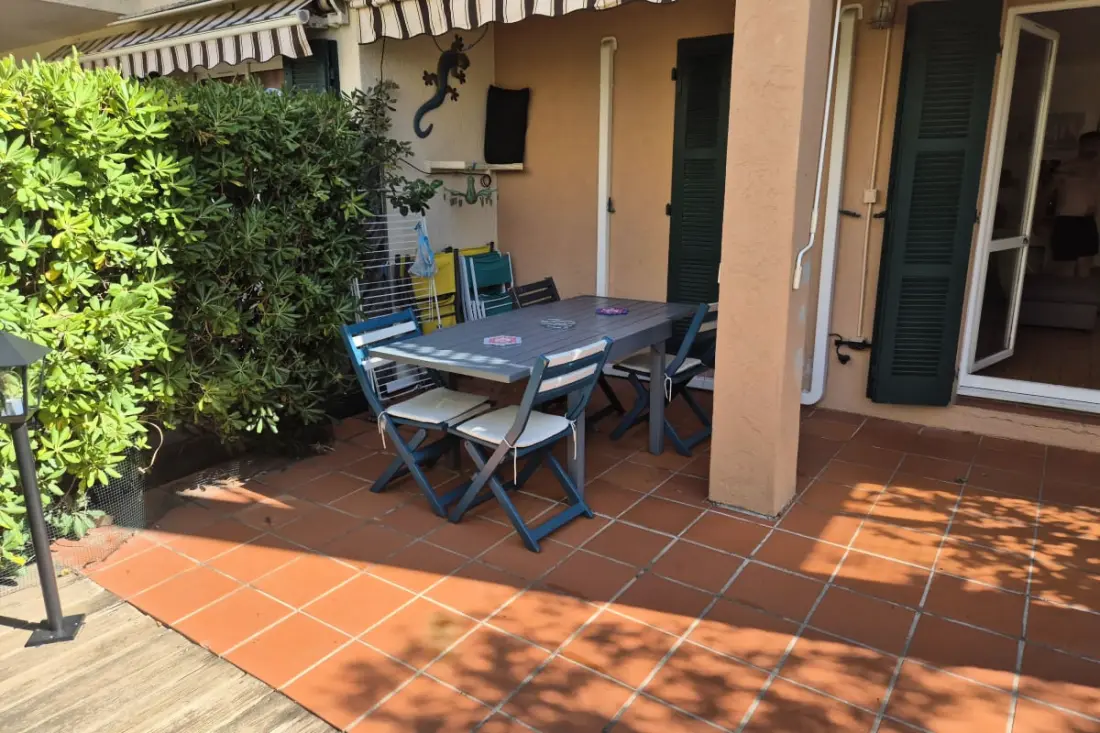 Appartement Vue Mer, Terrasses Et Piscines