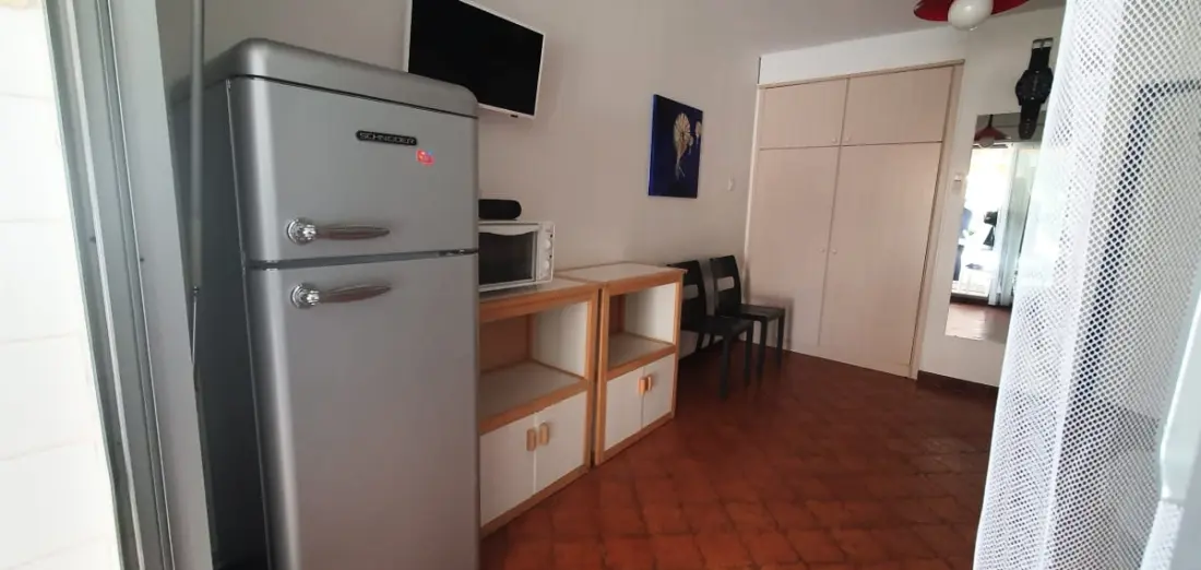 Piękne studio z tarasem blisko morza