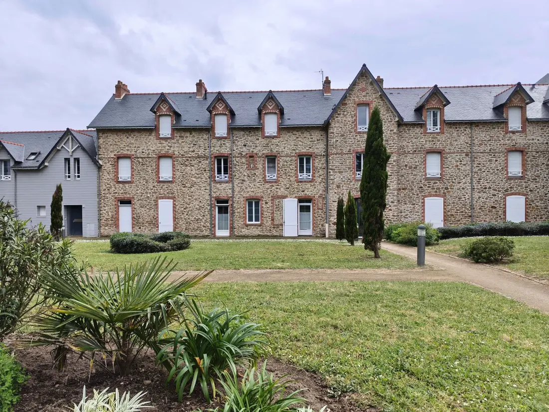 Residence Hau-98-st Marc Sur Mer