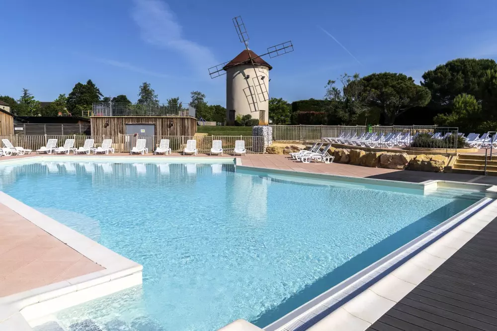 Camping le Carbonnier4 étoiles★★★★