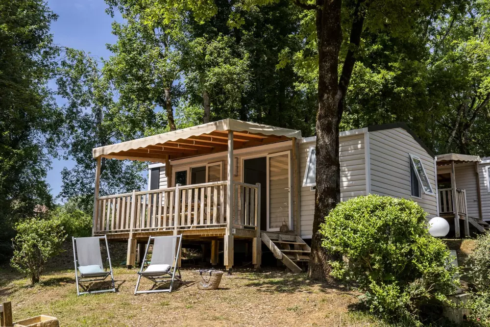 Camping le Carbonnier4 étoiles★★★★