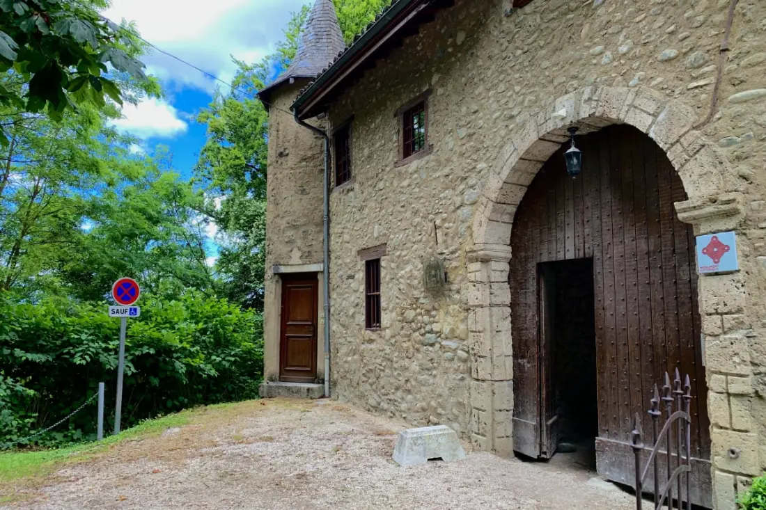 The Chirurgie Castle