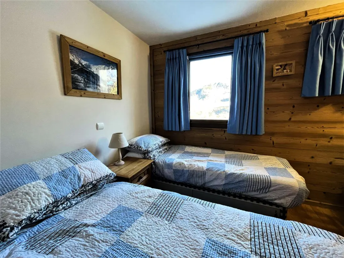 Altitude Residence