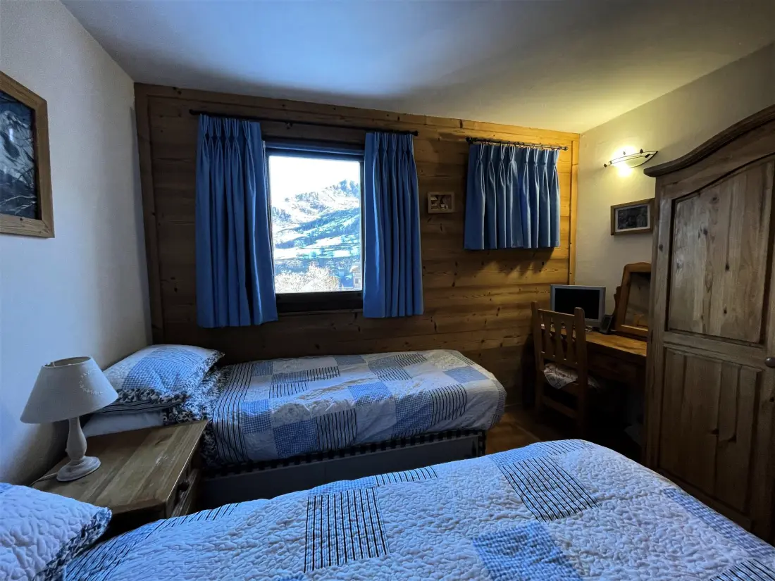 Altitude Residence
