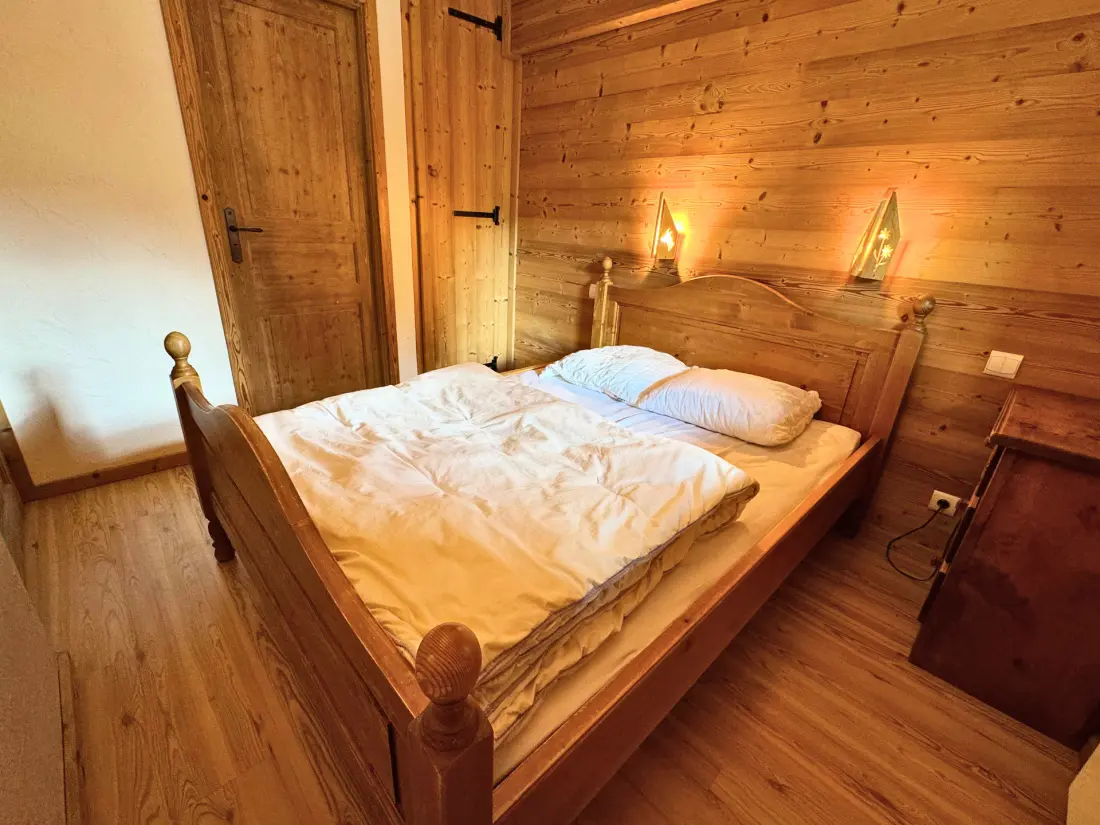 Altitude Residence