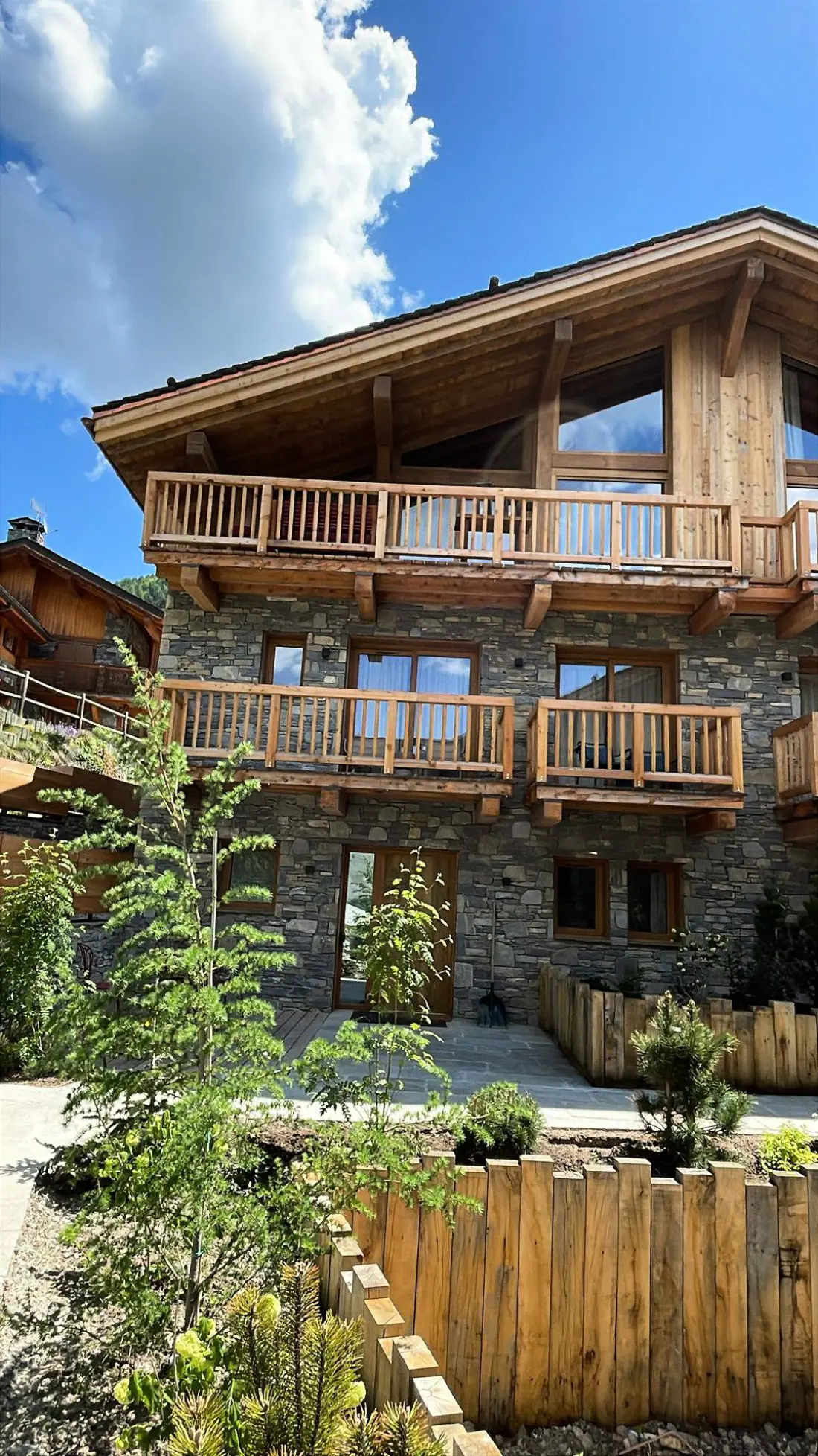 Hameau Des helyek tartózkodási hely