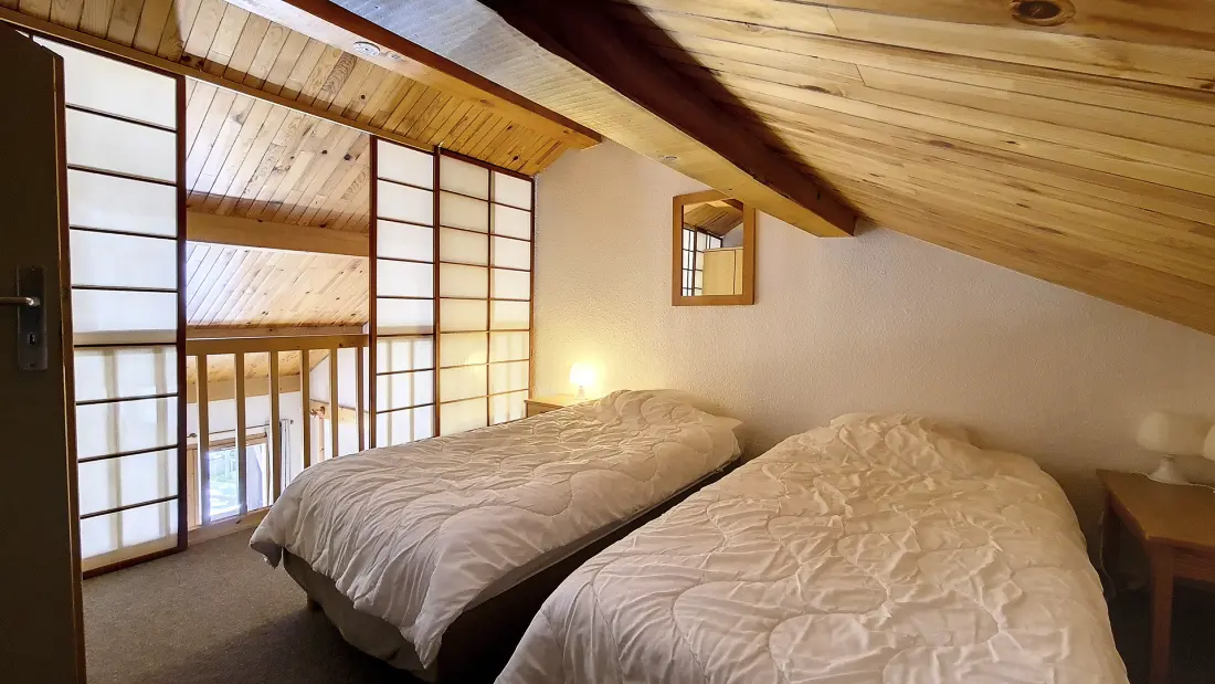Off-Piste Residence
