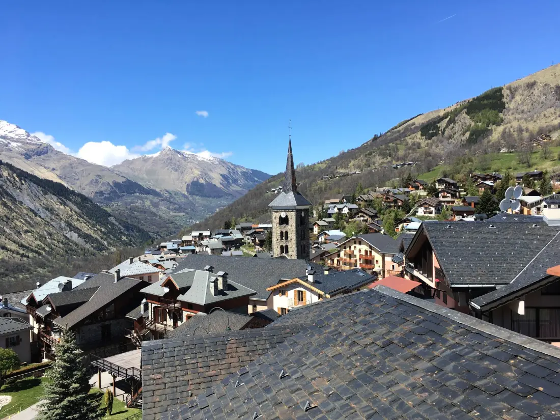 Off-Piste Residence