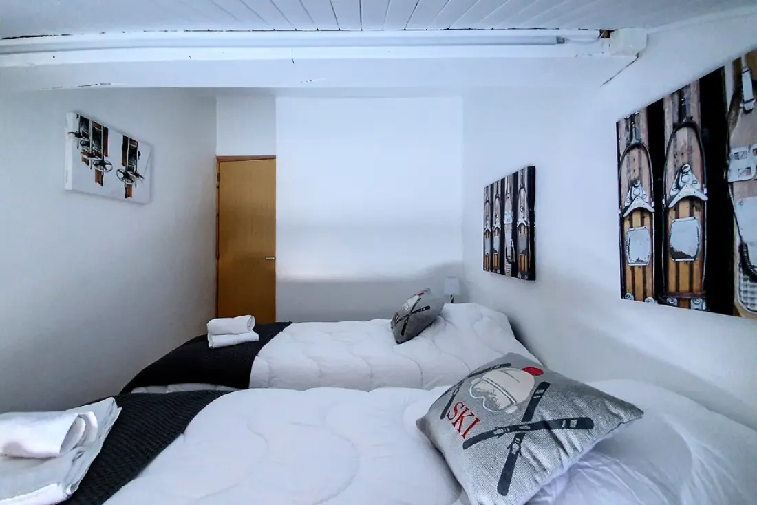 Off-Piste Residence