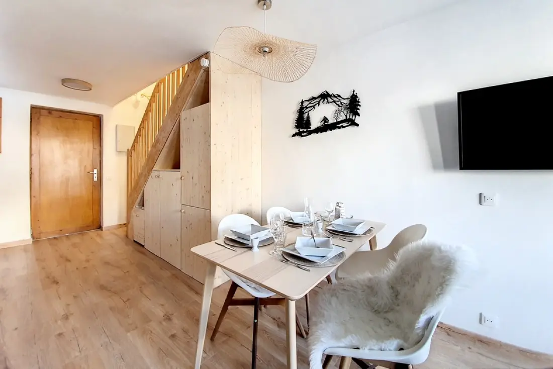 Off-Piste Residence