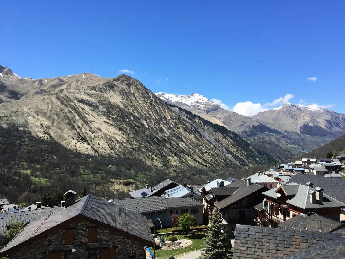 Off-Piste Residence