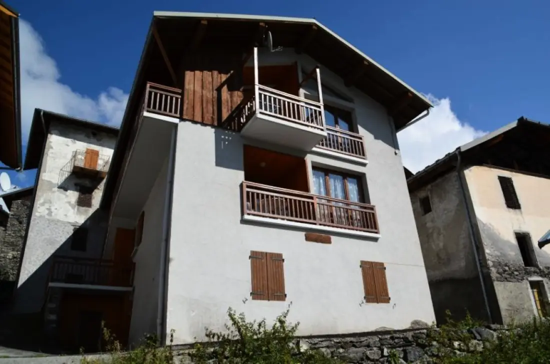 Lupin Residence