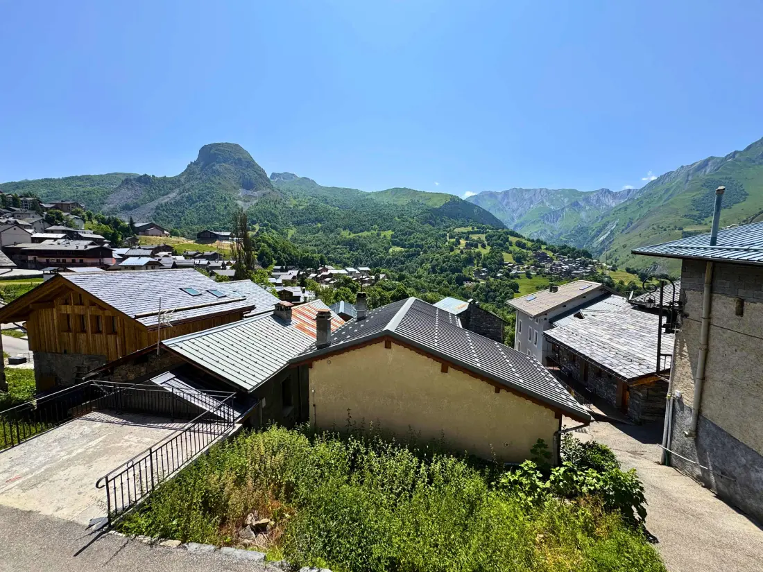 Lupin Residence