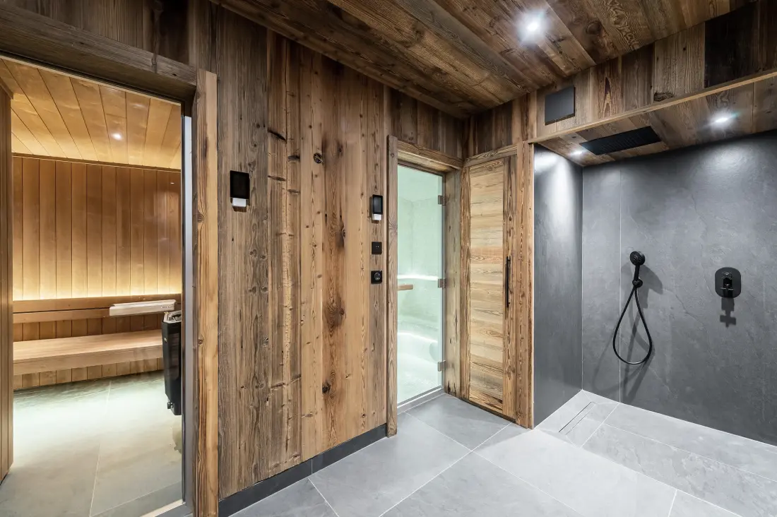 Nanook Residence