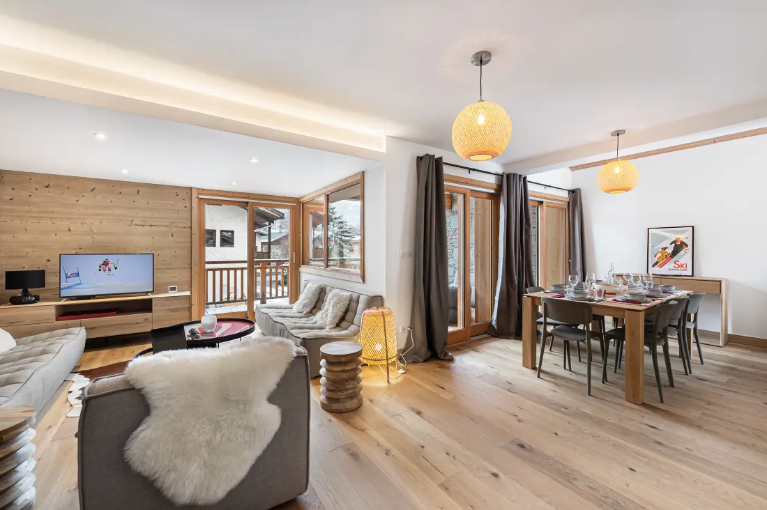 Summit Residence