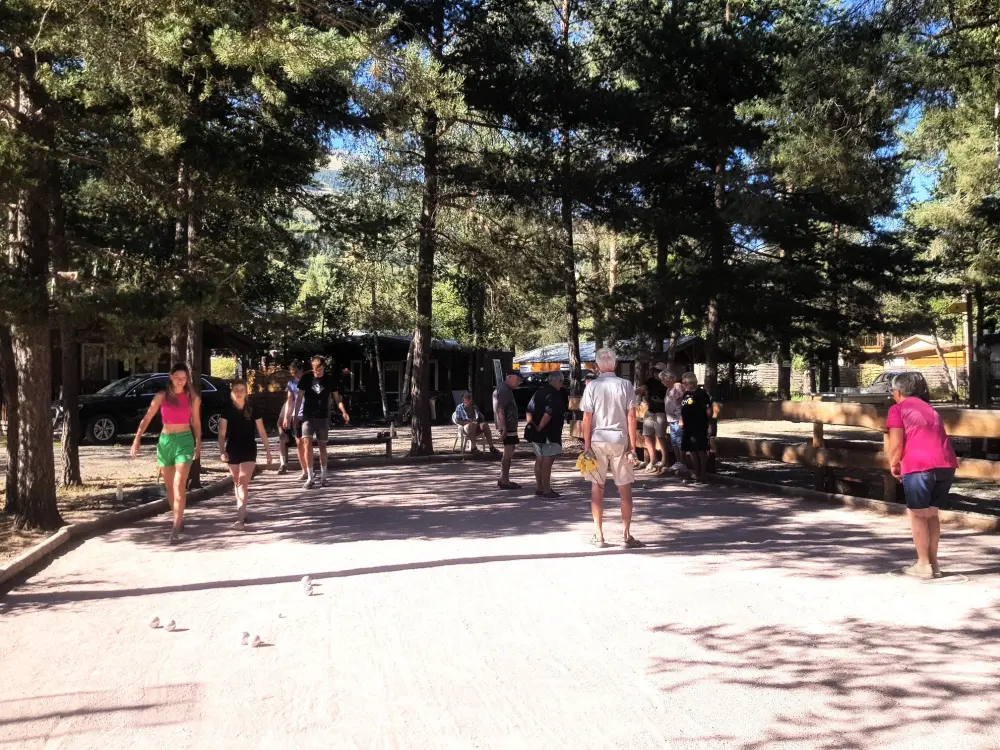 Camping-Caravaneige Iscle de Prelles