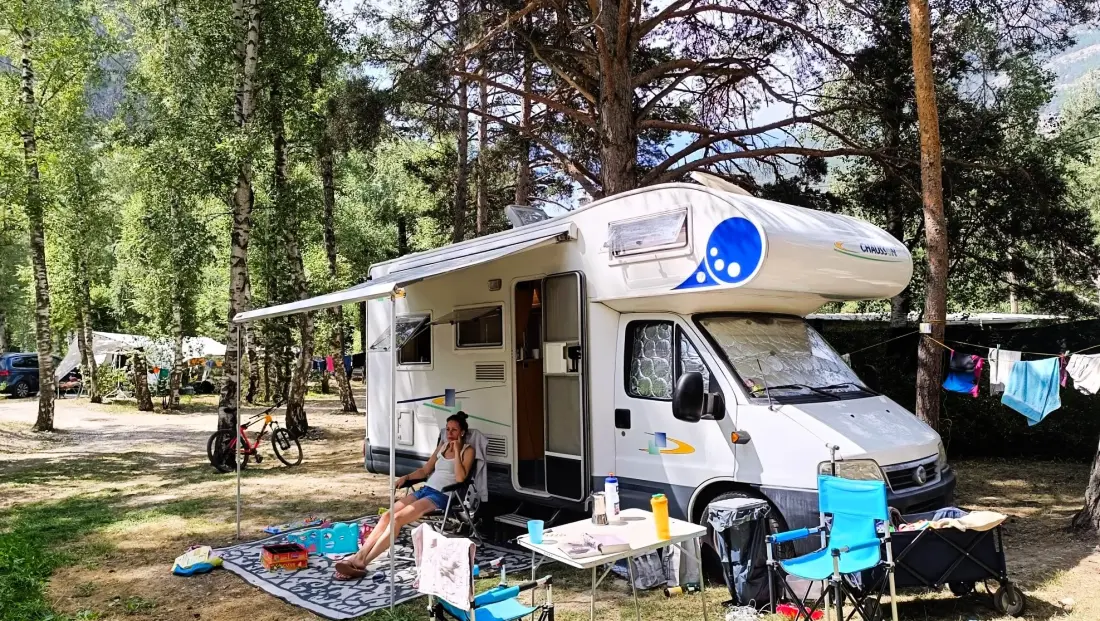Camping-Caravaneige Iscle de Prelles