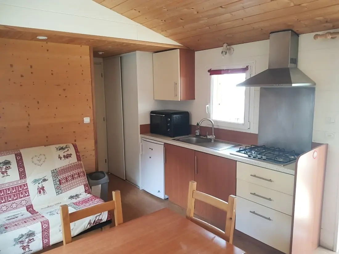 Camping-Caravaneige Iscle de Prelles