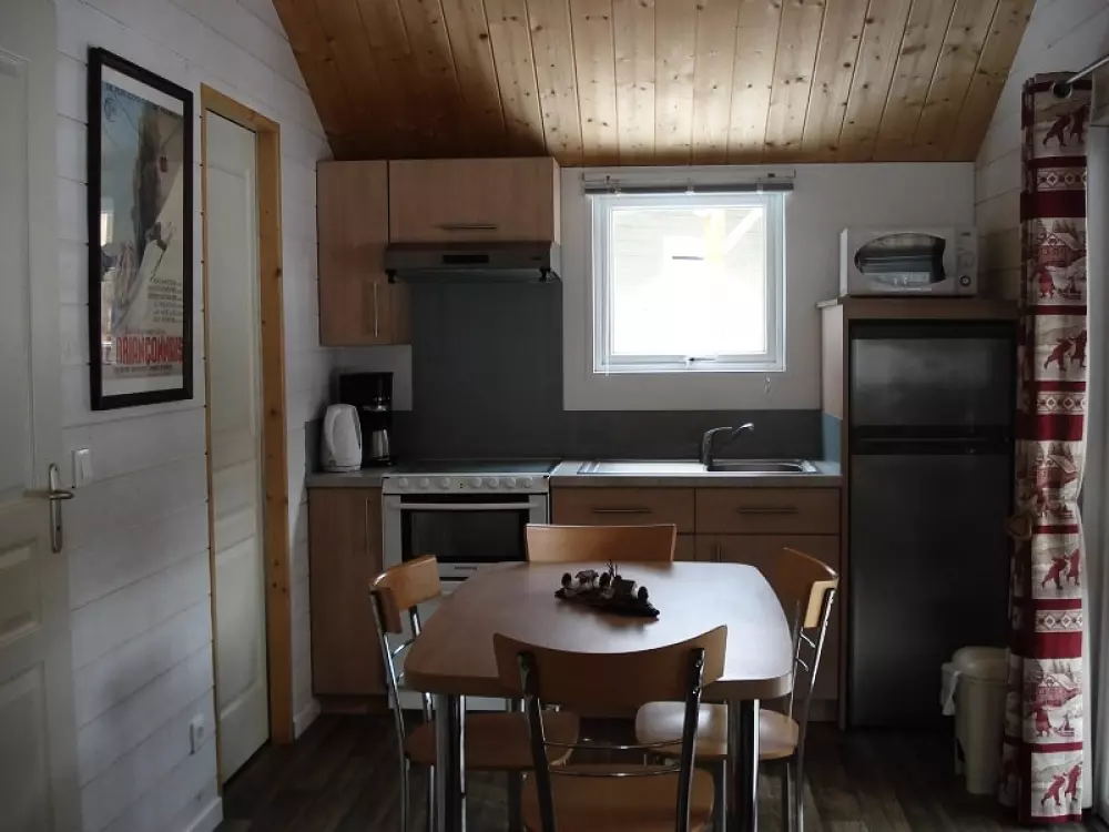 Camping-Caravaneige l'Iscle de Prelles 3 Stars★★★