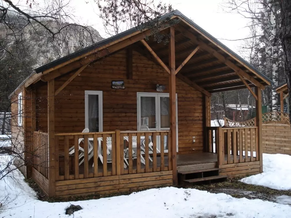 Camping-Caravaneige l'Iscle de Prelles 3 Stars★★★