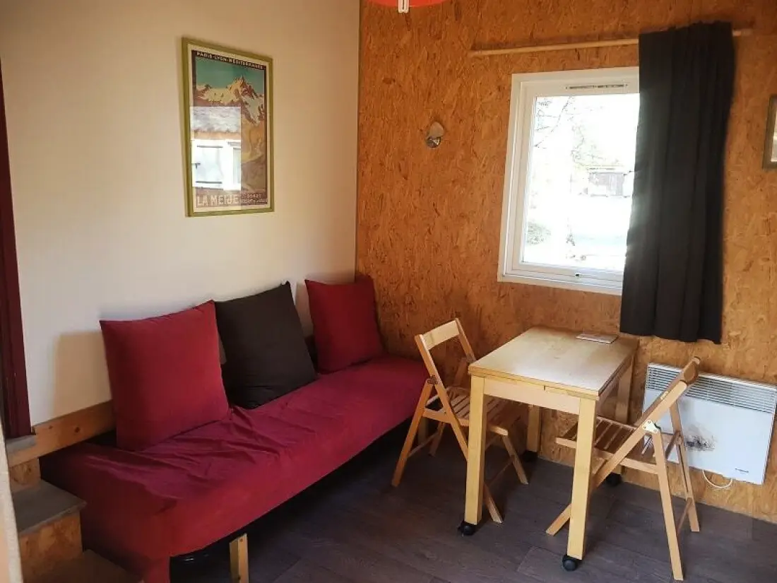 Camping-Caravaneige Iscle de Prelles