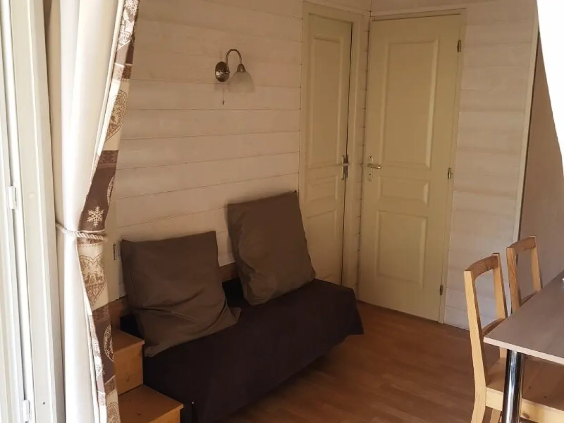 Camping-Caravaneige Iscle de Prelles