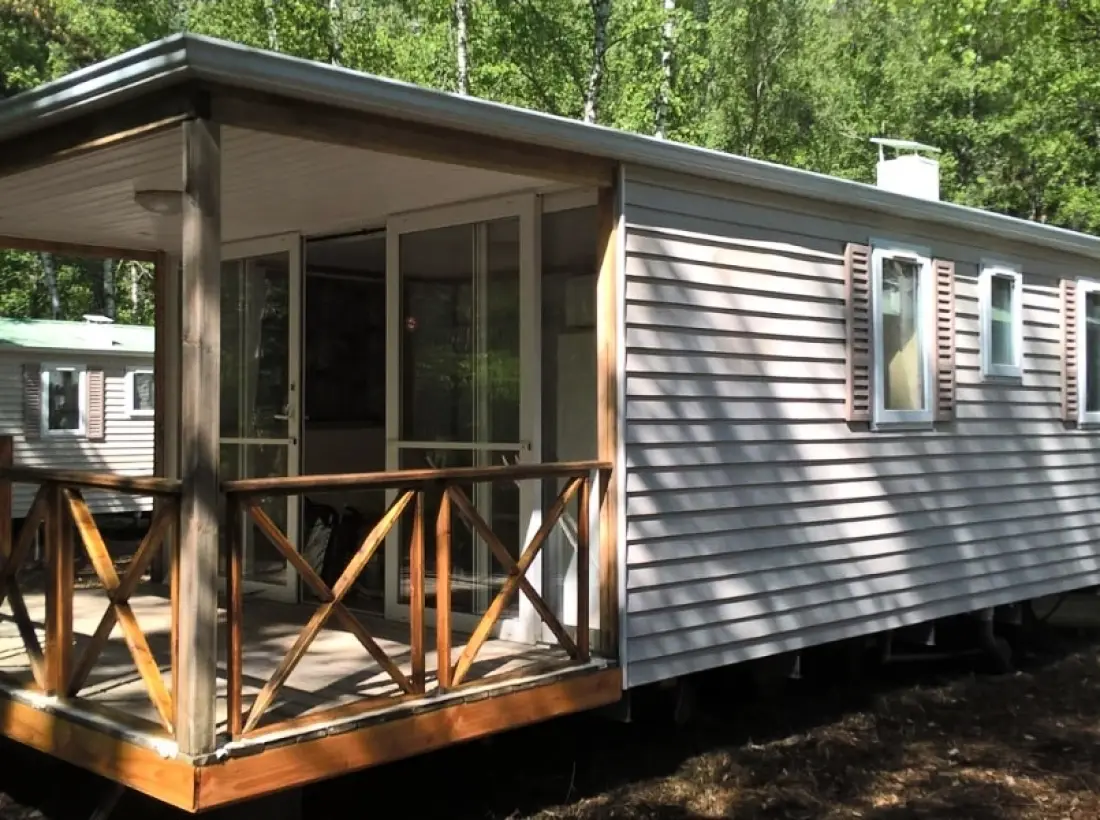 Camping-Caravaneige Iscle de Prelles