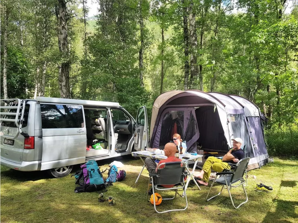 Camping-Caravaneige l'Iscle de Prelles 3 Stars★★★