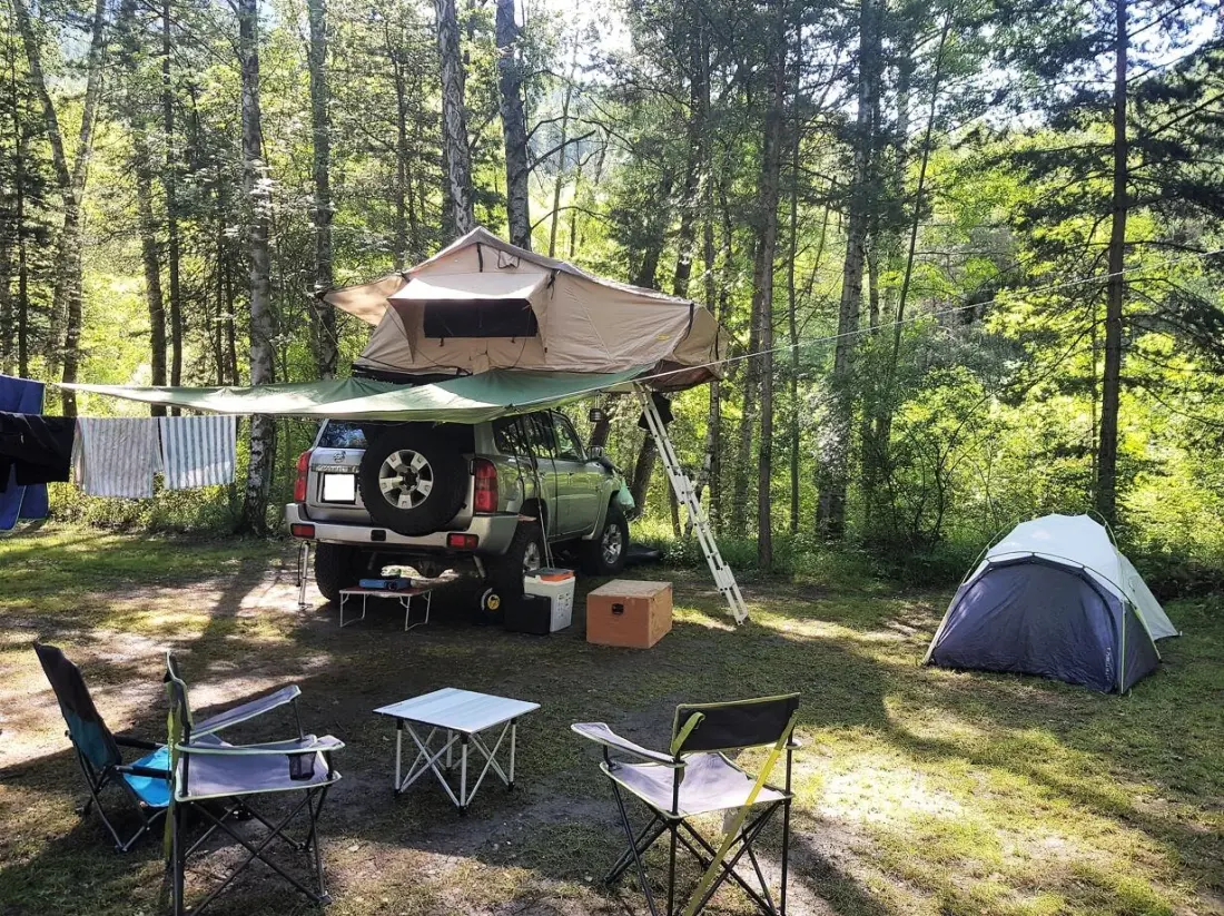 Camping-Caravaneige Iscle de Prelles