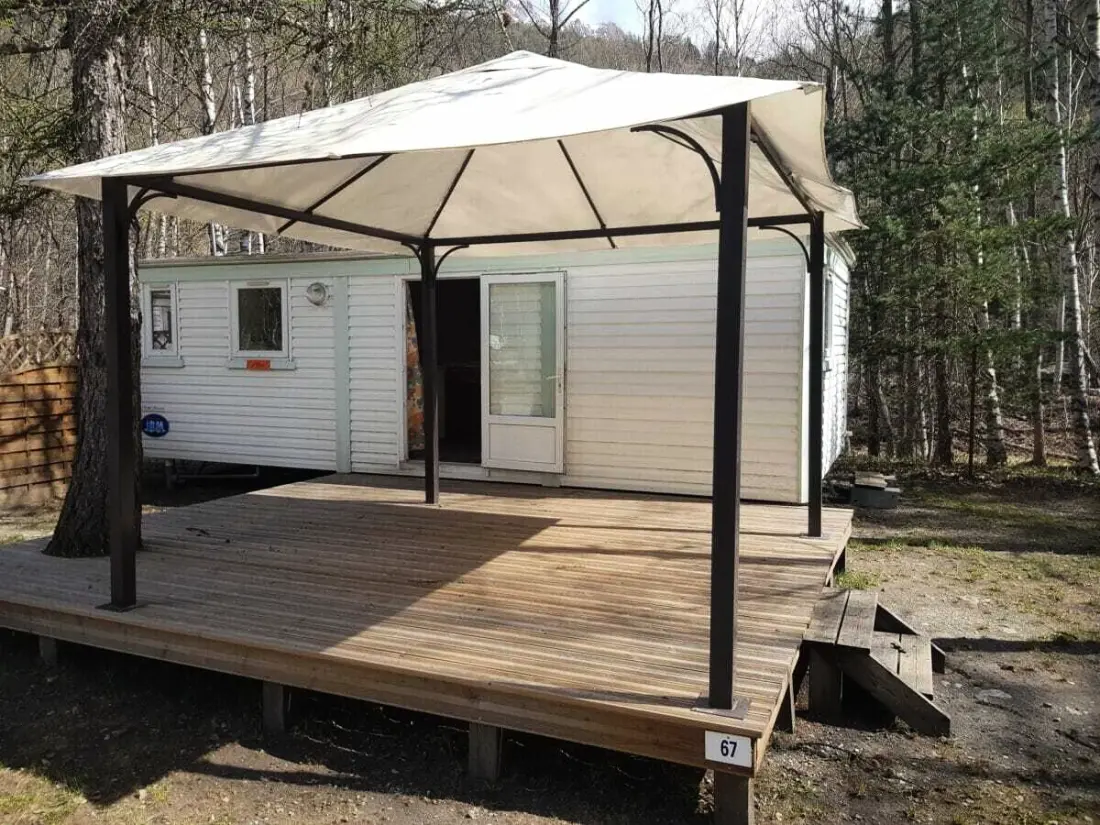 Camping-Caravaneige Iscle de Prelles